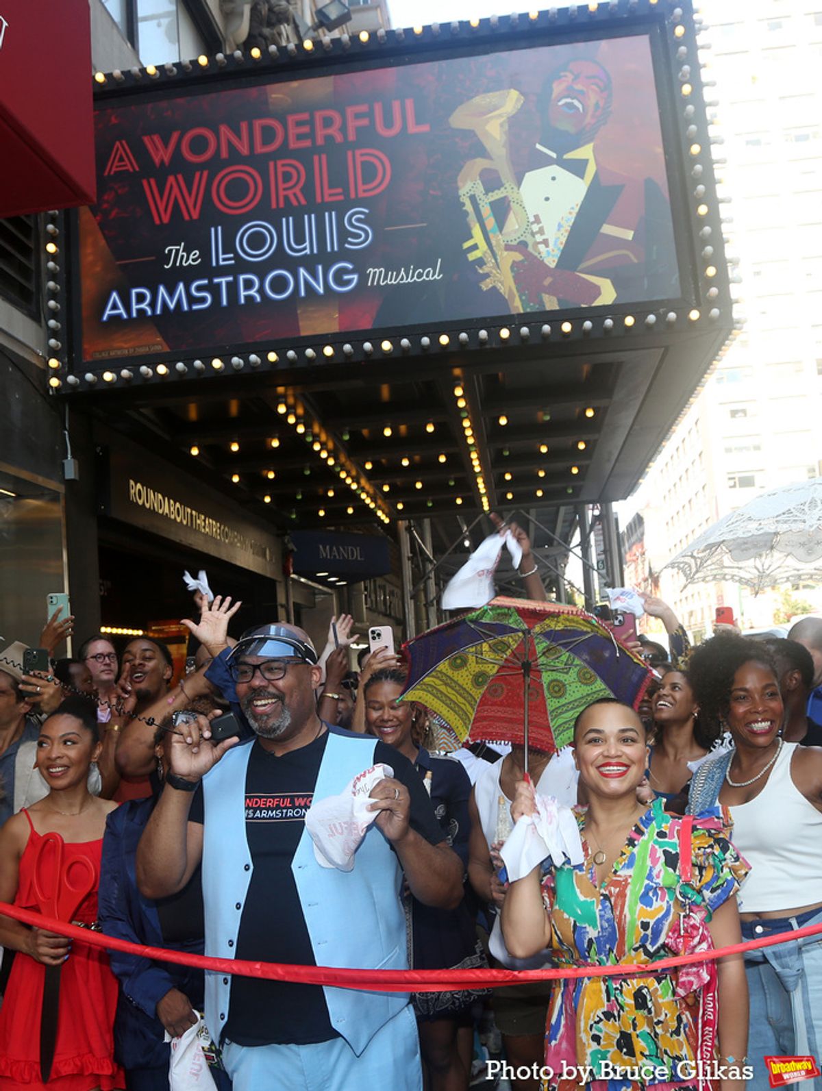 Jennie Harney-Fleming, Darlesia Cearcy, James Monroe Iglehart, Kim Exum, Dionne Figgins & The Cast of 'A Wonderful World: The Louis Armstrong Musical'  at 