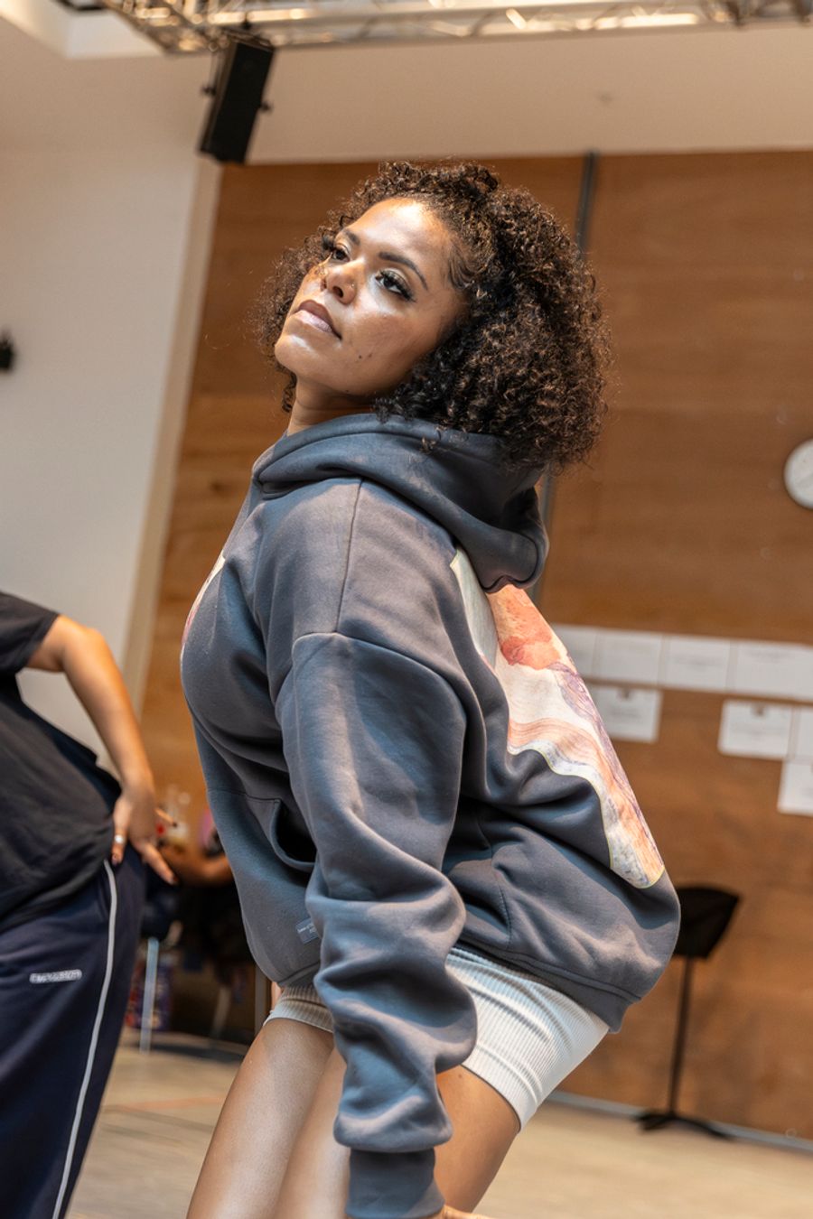 Photos: In Rehearsal for the UK Premiere of New Shakespeare-Inspired Musical, PLAY ON! Image