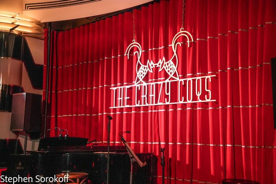 PHOTOS: AN AMERICAN IN LONDON Hugh Panaro Makes Crazy Coqs Debut Image