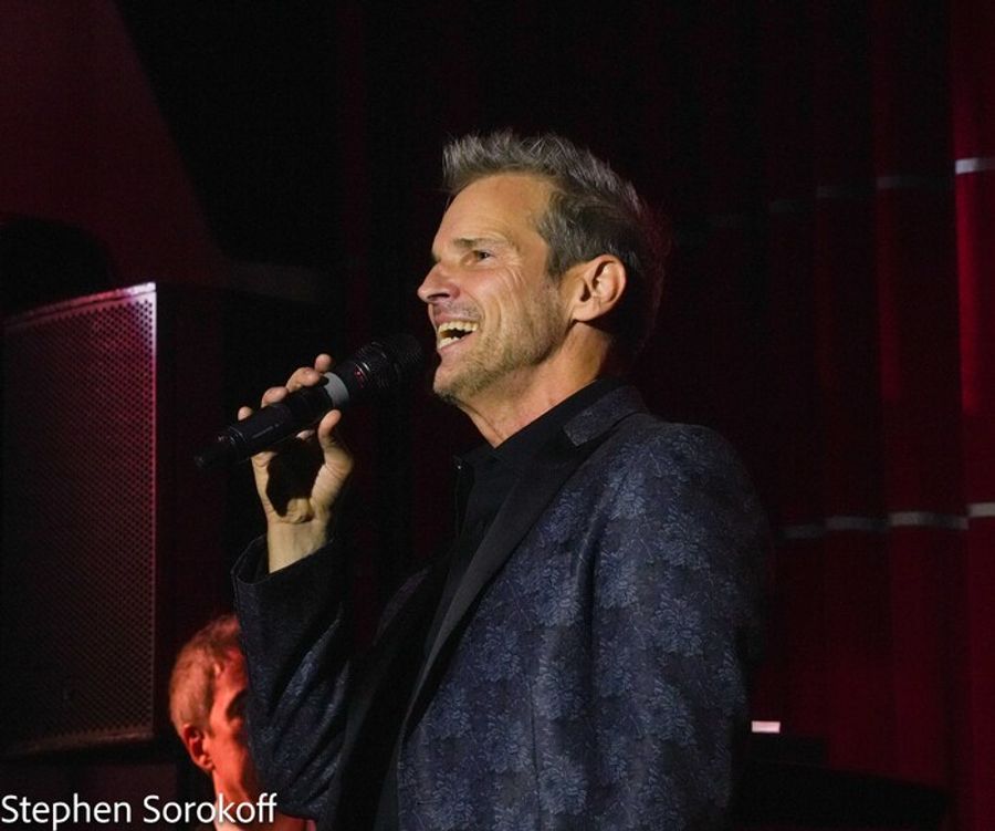 PHOTOS: AN AMERICAN IN LONDON Hugh Panaro Makes Crazy Coqs Debut Image