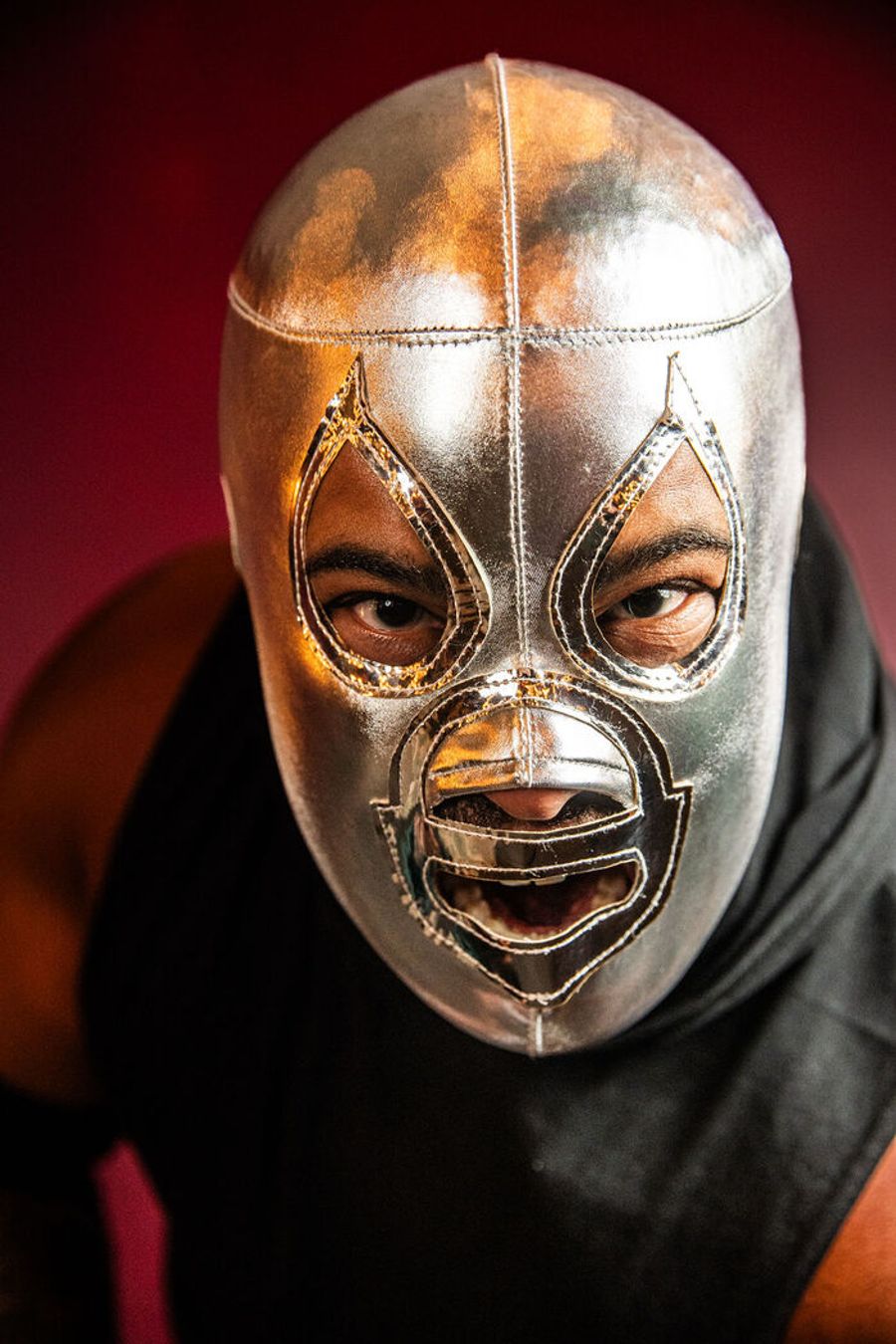Photos: THE ELABORATE ENTRANCE OF CHAD DIETY at Circle Theater Image