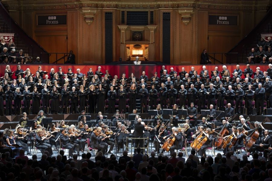 Review: BBC PROMS: PROM 65: HANDEL'S MESSIAH, Royal Albert Hall Image