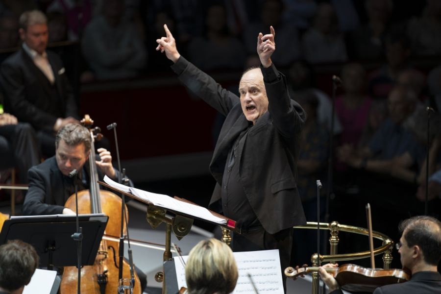 Review: BBC PROMS: PROM 65: HANDEL'S MESSIAH, Royal Albert Hall Image