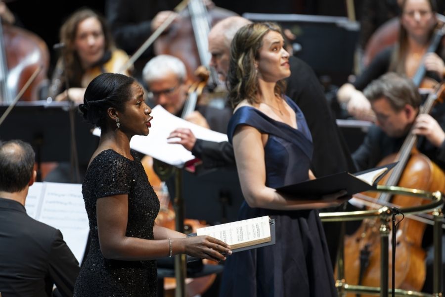 Review: BBC PROMS: PROM 65: HANDEL'S MESSIAH, Royal Albert Hall Image