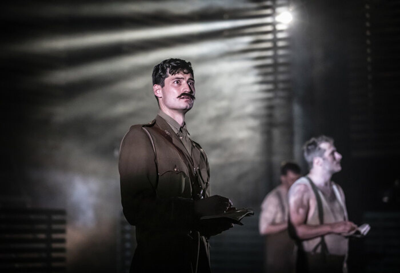 Photos: Max Bowden, Charlie Russell, and More Lead UK Tour of BIRDSONG  Image