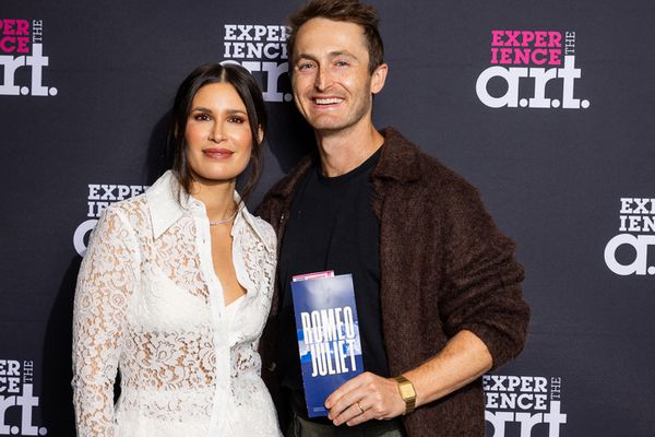 Nicole Villamil and a member of the audience  Photo