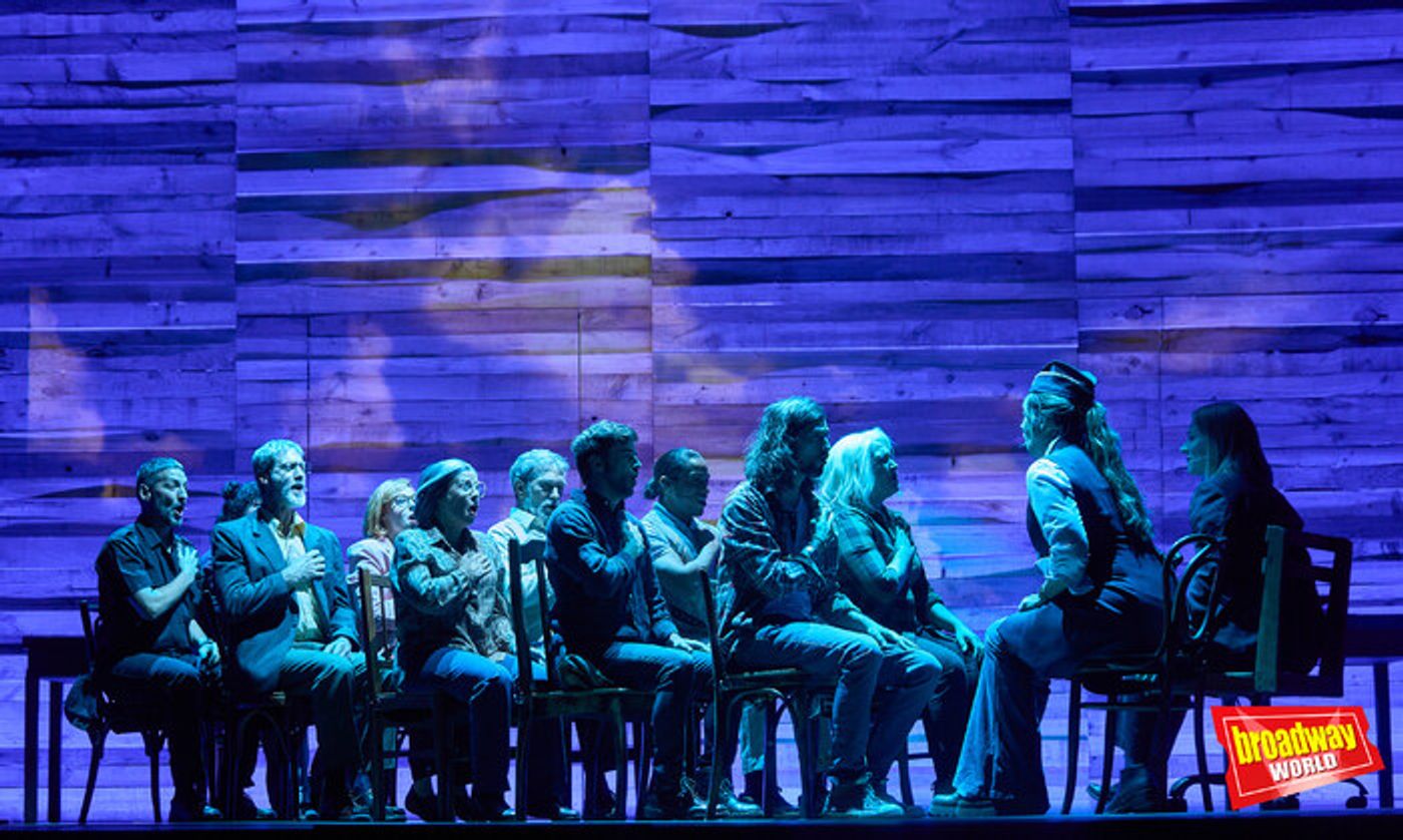 PHOTOS: COME FROM AWAY se presenta en el Teatro Marquina de Madrid  Image
