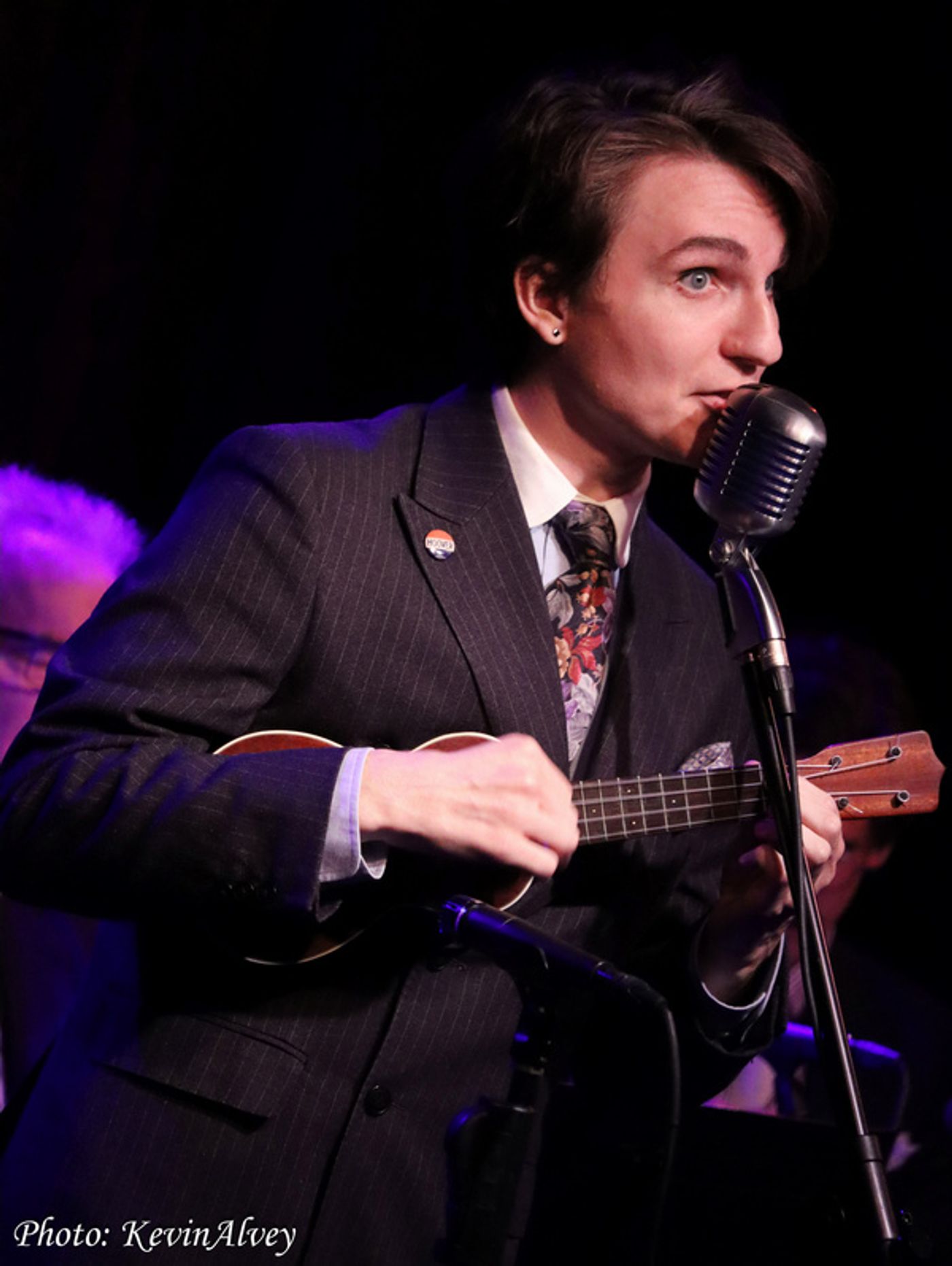 Photos: Bryce Edwards Brings Another Frivolity Hour To Birdland  Image