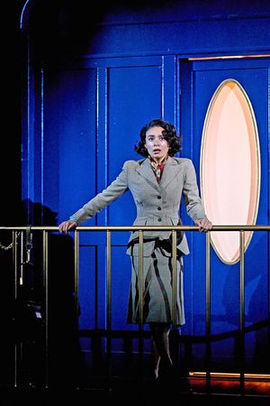 Iniki Mariano @ BroadwayWorld Iniki Mariano Photo