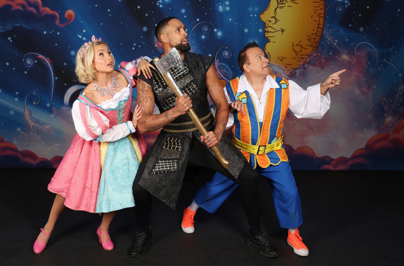 Photos: Meet the Cast of JACK AND THE BEANSTALK Panto at Southampton's Mayflower Theatre Photos: Meet the Cast of JACK AND THE BEANSTALK Panto at Southampton's Mayflower Theatre Image