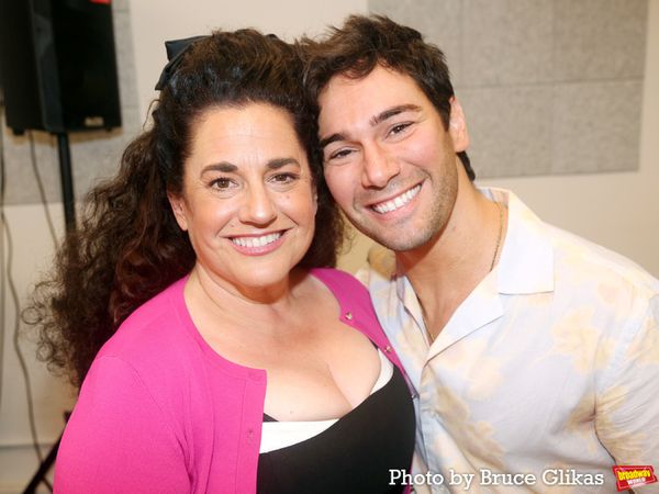 Marissa Jaret Winokur and Tommy Bracco Photo
