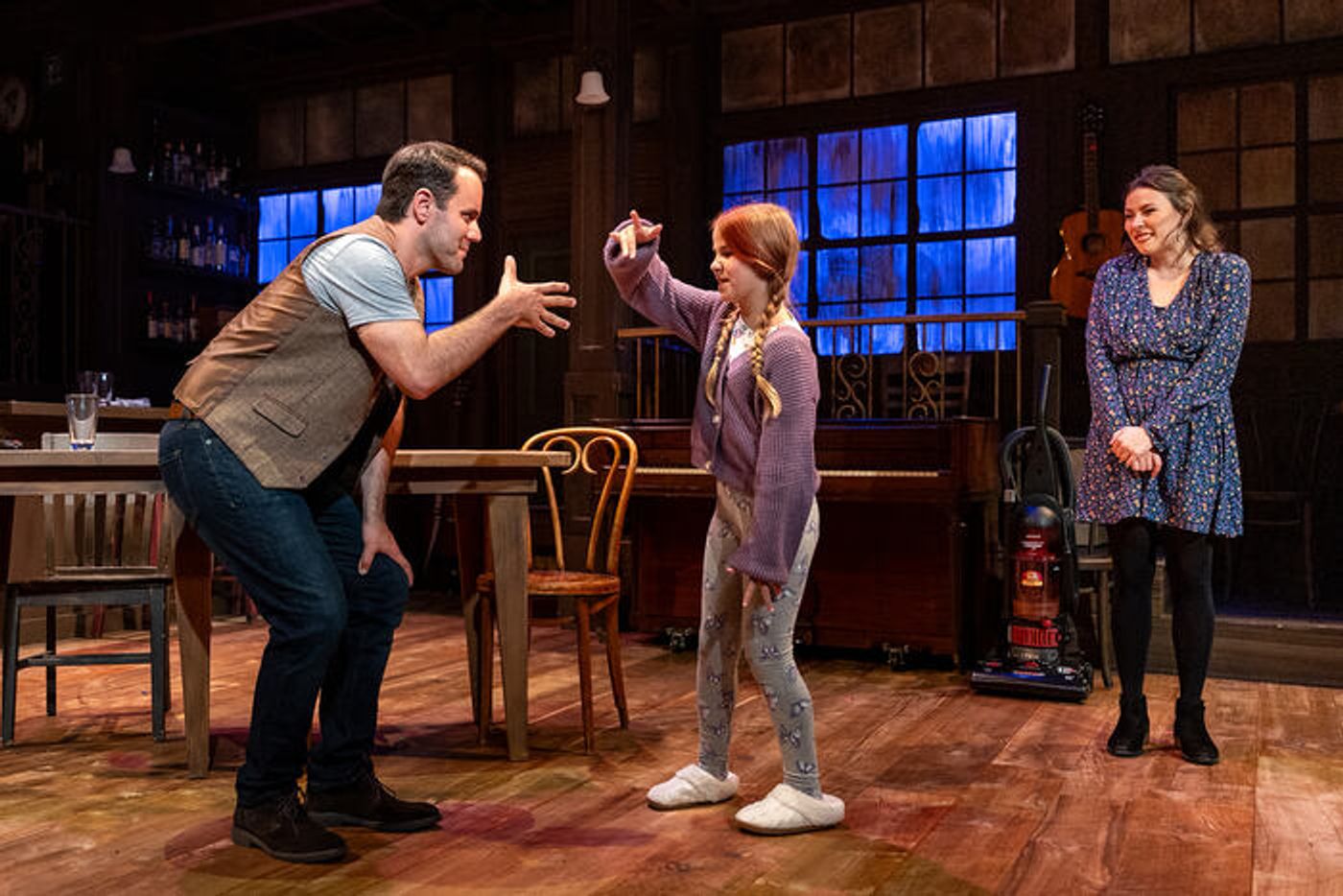 Photos: Tony-Winning Musical ONCE At Rubicon Theatre Photos: Tony-Winning Musical ONCE At Rubicon Theatre Image