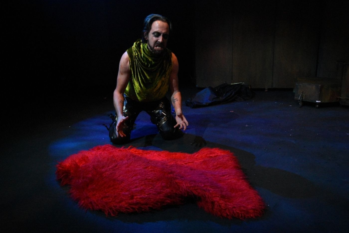 Review: JULIUS CAESAR, Southwark Playhouse Review: JULIUS CAESAR, Southwark Playhouse Image