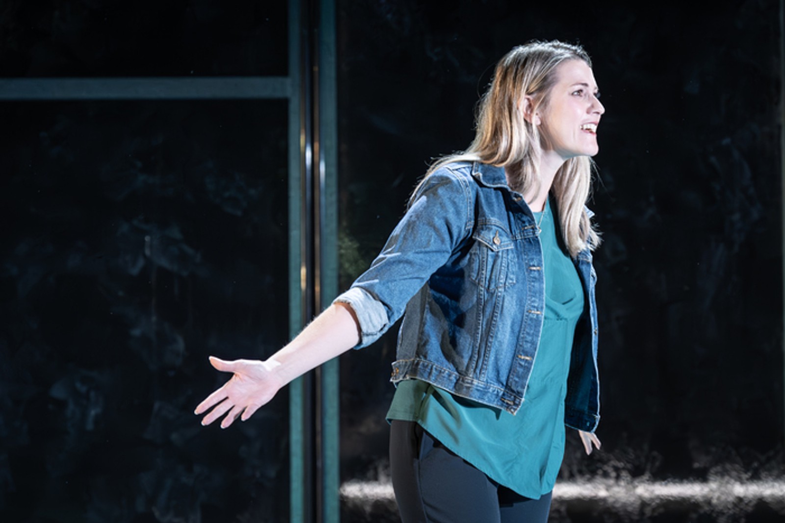 Photos: DEAR EVAN HANSEN Kicks Off New UK Tour — photo 10 of 16