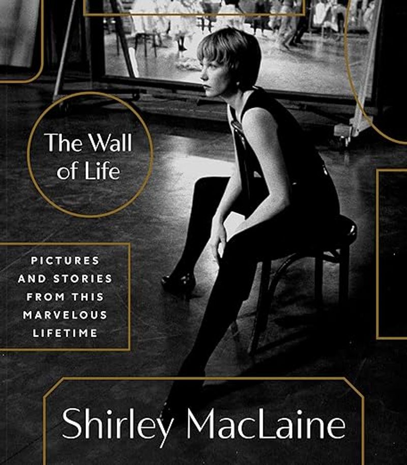 32 Theater Books for Your Fall 2024 Reading List Image