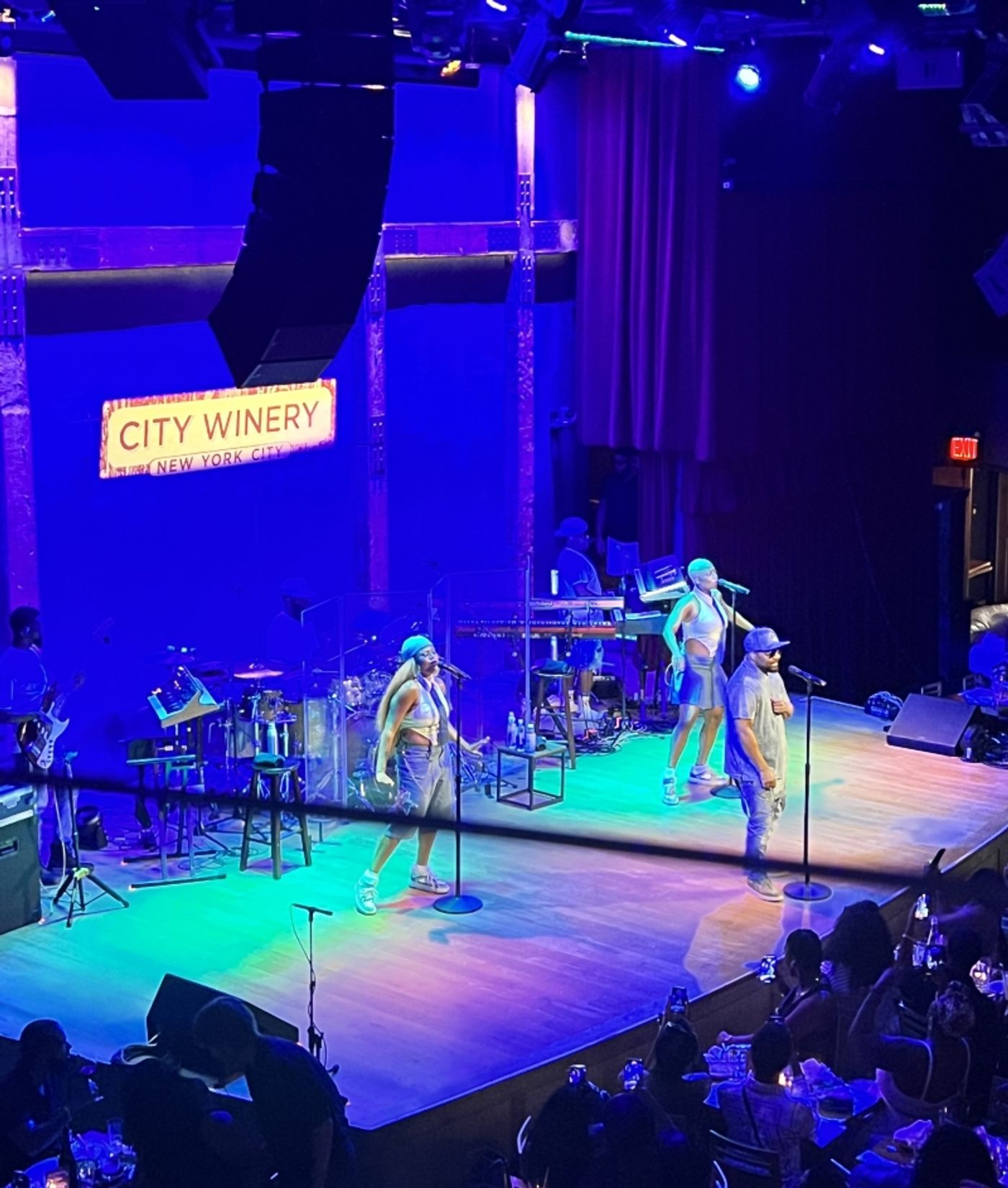 Review: Wine Flights and Live Music Served in City Winery at Pier 57 Review: Wine Flights and Live Music Served in City Winery at Pier 57 Image