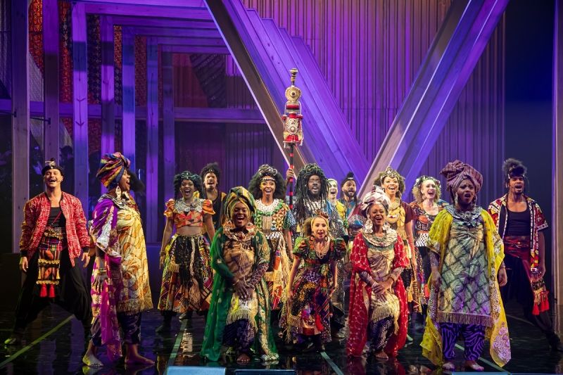 Considered One of the Great Exponents of Samba MARTINHO CORA??O DE REI, THE MUSICAL Pays Tribute to Martinho da Vila  Image