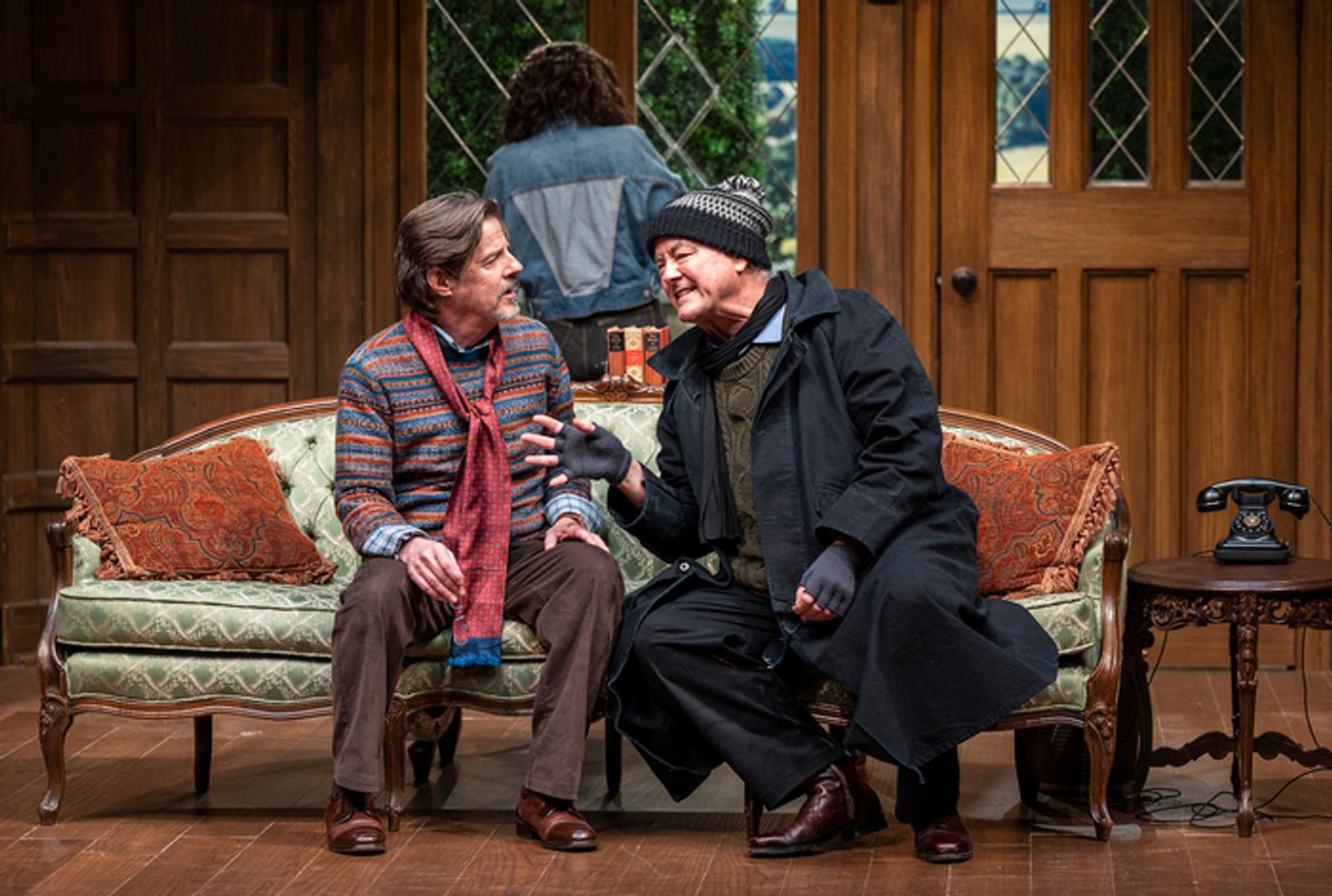 Photos: NOISES OFF at Steppenwolf Theatre Company Photos: NOISES OFF at Steppenwolf Theatre Company Image