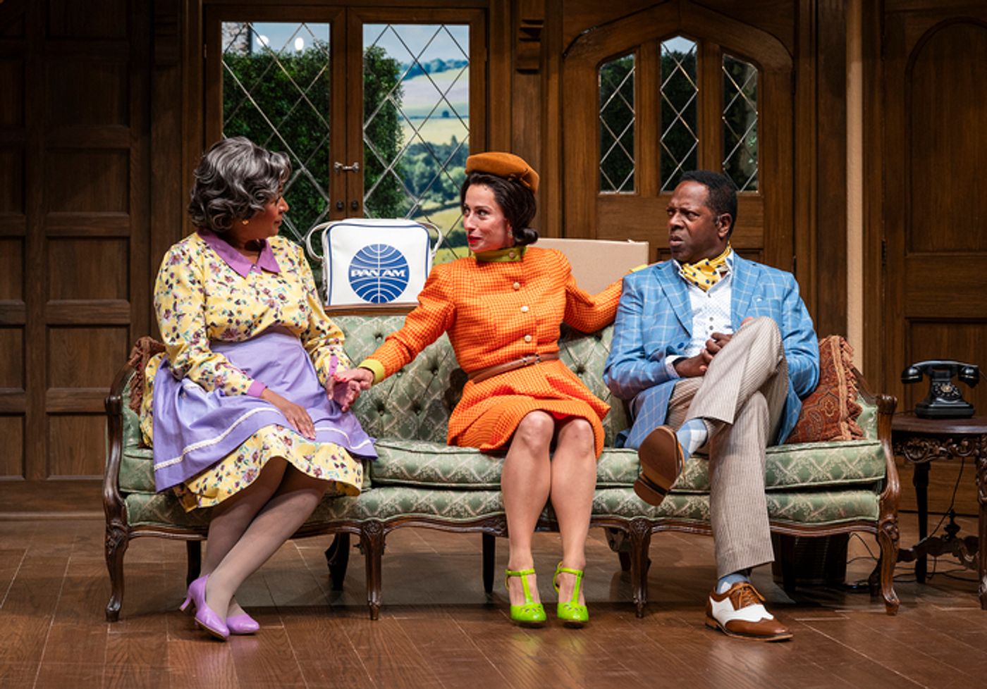 Photos: NOISES OFF at Steppenwolf Theatre Company Photos: NOISES OFF at Steppenwolf Theatre Company Image