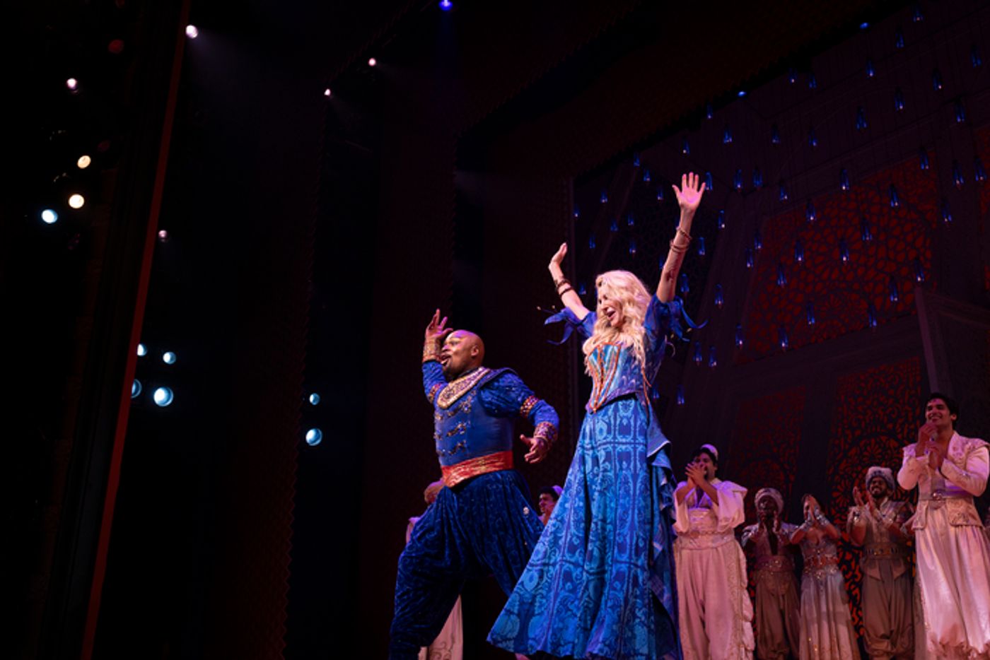 Photos/Video: 'The Golden Bachelorette' Joan Vassos Makes Broadway Debut in ALADDIN  Image