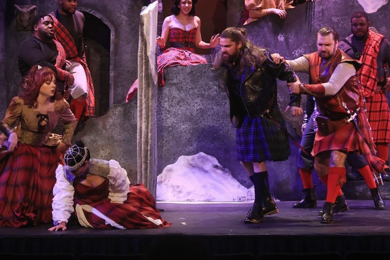 Review: LUCIA DE LAMMERMOOR at Opera In The Heights Image