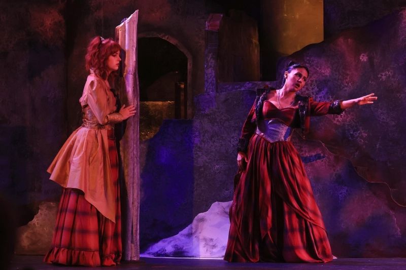 Review: LUCIA DE LAMMERMOOR at Opera In The Heights Image