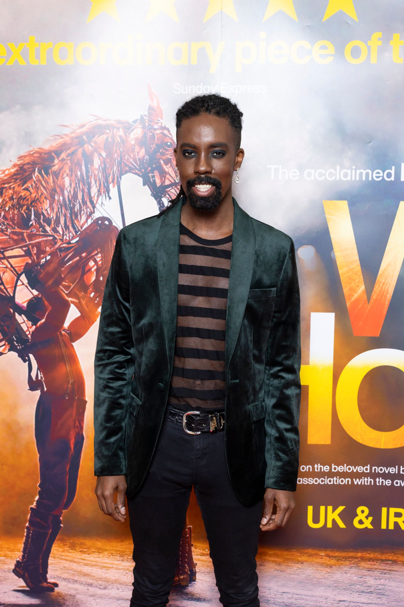 Photos: WAR HORSE UK and Ireland Tour Holds Press Performance  Image