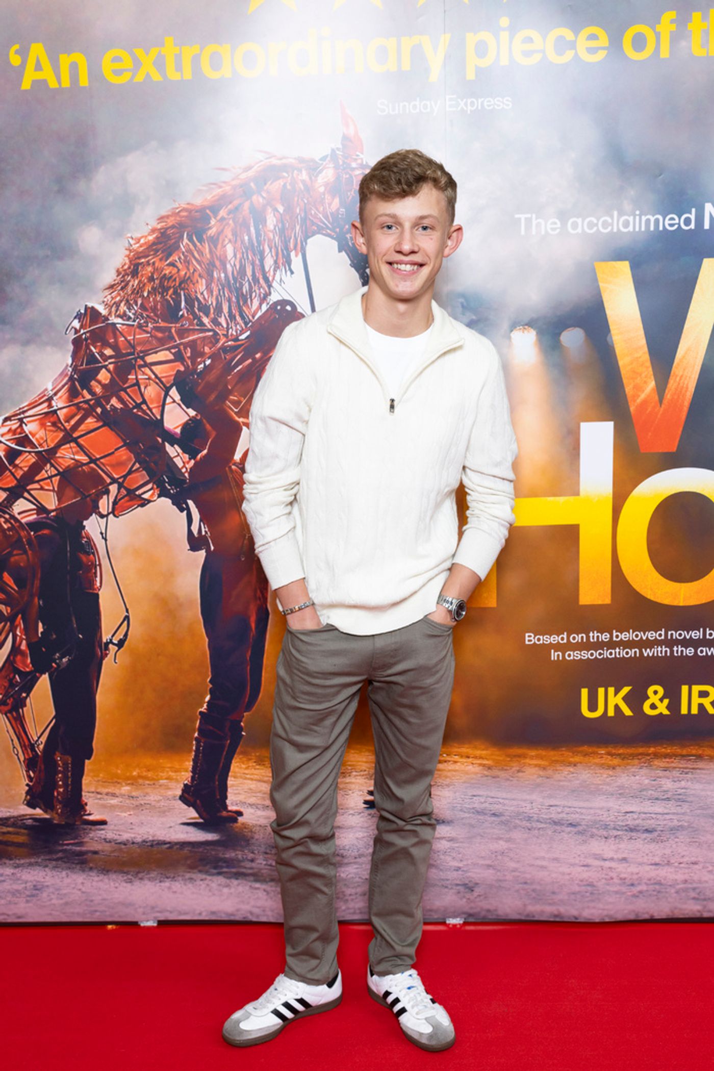 Photos: WAR HORSE UK and Ireland Tour Holds Press Performance  Image