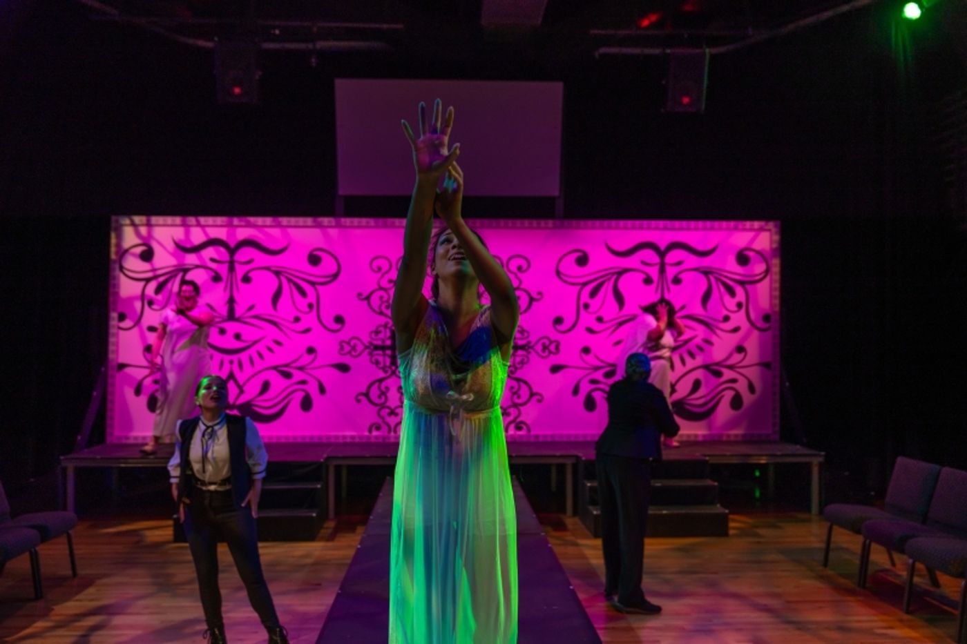 Review: BERNARDA! at Teatro Audaz  Image