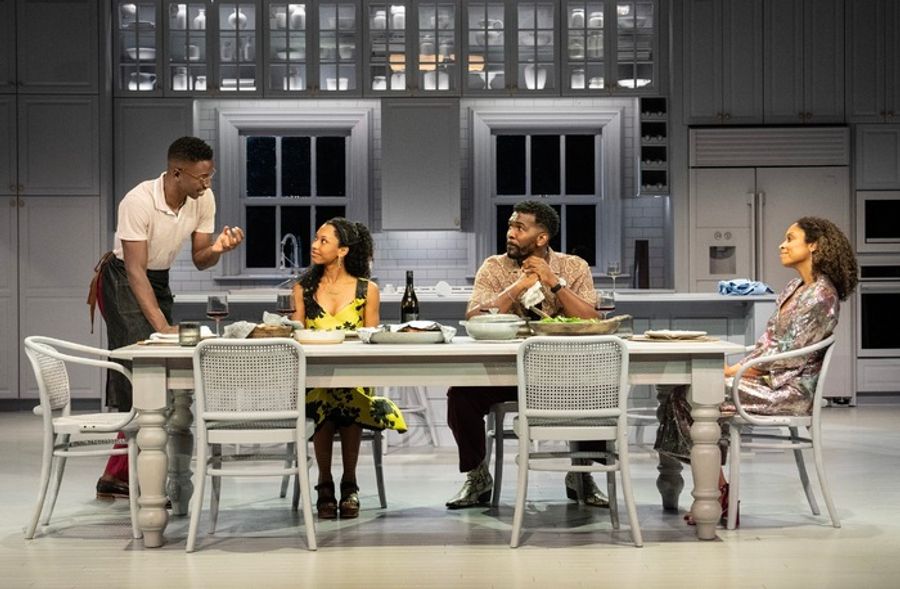 Photos: GOOD BONES at The Public Theater Image