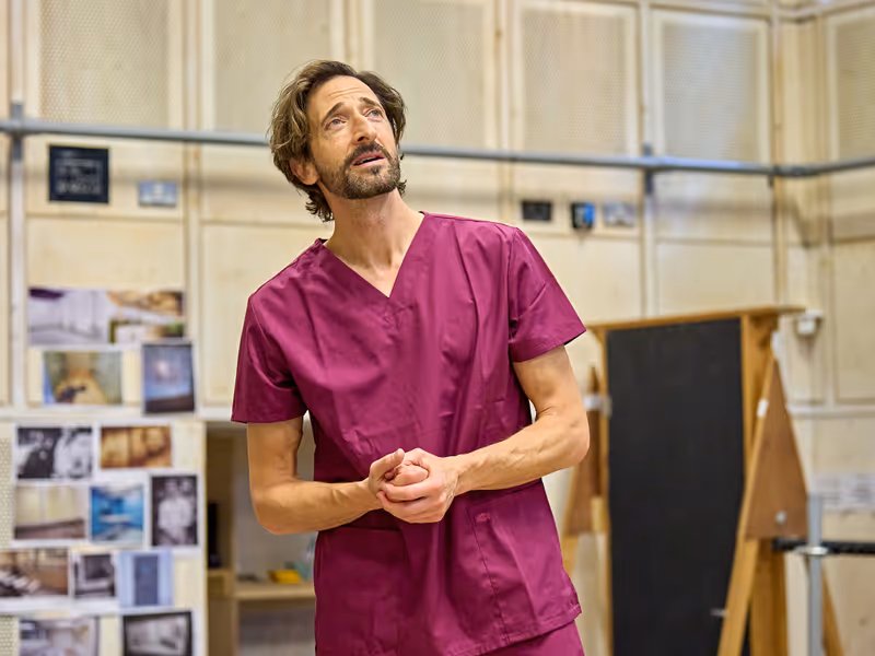 Photos: Adrien Brody and Nana Mensah in THE FEAR OF 13 Rehearsals — photo 2 of 15