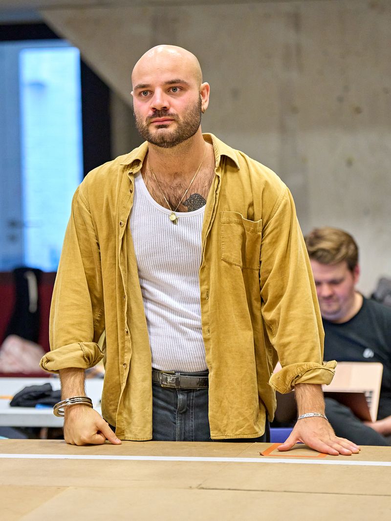 Photos: Adrien Brody and Nana Mensah in THE FEAR OF 13 Rehearsals — photo 14 of 15