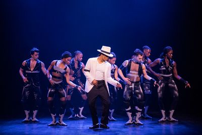 Jamaal Fields-Green and the cast Photo