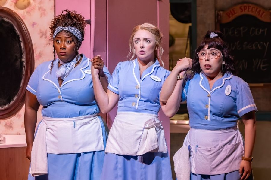 Review: La Mirada Theatre Serves Up A Satisfying Slice with WAITRESS Image