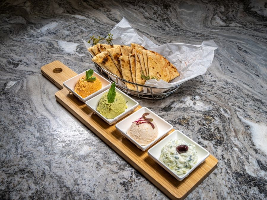 Review: PSARAKI in Brooklyn-Fine Greek Dining and Wonderful Atmosphere Image