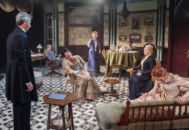 Review: THE CABINET MINISTER, Menier Chocolate Factory Image