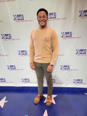 Daniel Yearwood Photo