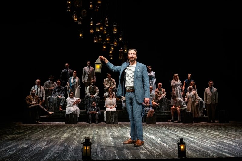 Breaking Down Theater Genres: Key Differences Between Plays, Musicals, Operas, and Operettas Image
