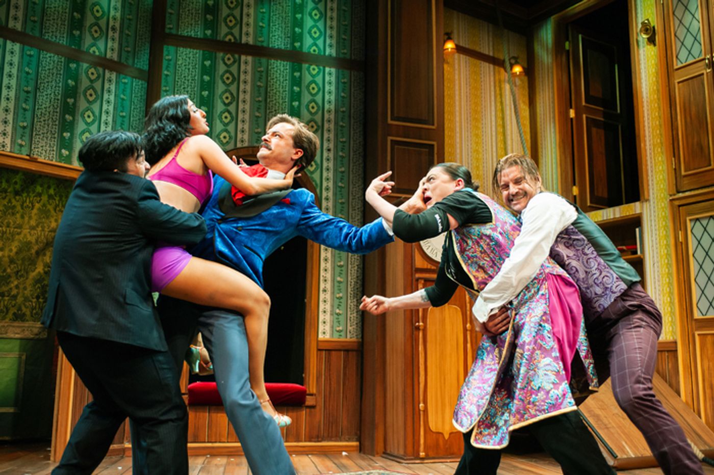 Photos: THE PLAY THAT GOES WRONG At San Francisco Playhouse Photos: THE PLAY THAT GOES WRONG At San Francisco Playhouse Image