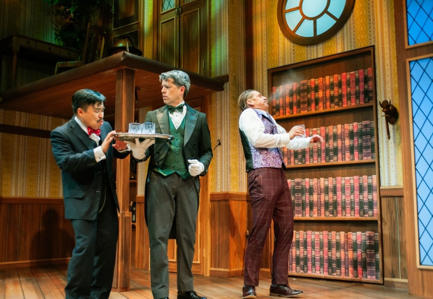 Review: THE PLAY THAT GOES WRONG at SF Playhouse  Image