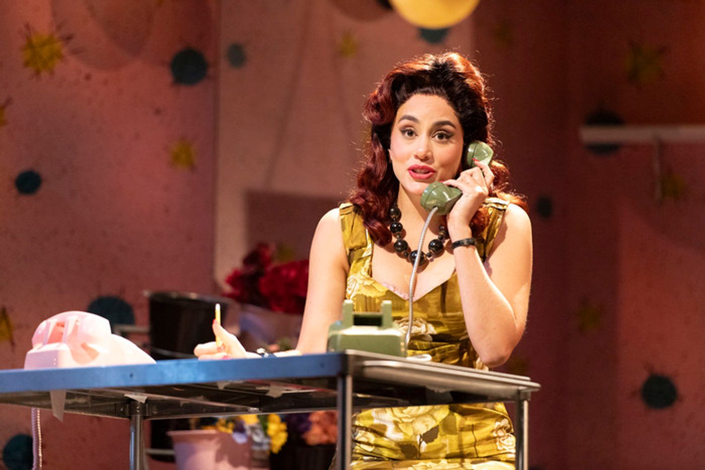 Photos: LITTLE SHOP OF HORRORS at South Coast Repertory  Image