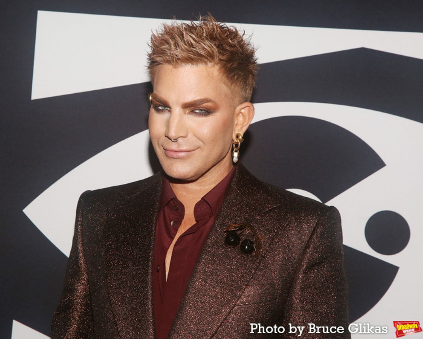 Photos: Adam Lambert & Auliʻi Cravalho Celebrate Their CABARET Gala Opening Night  Image