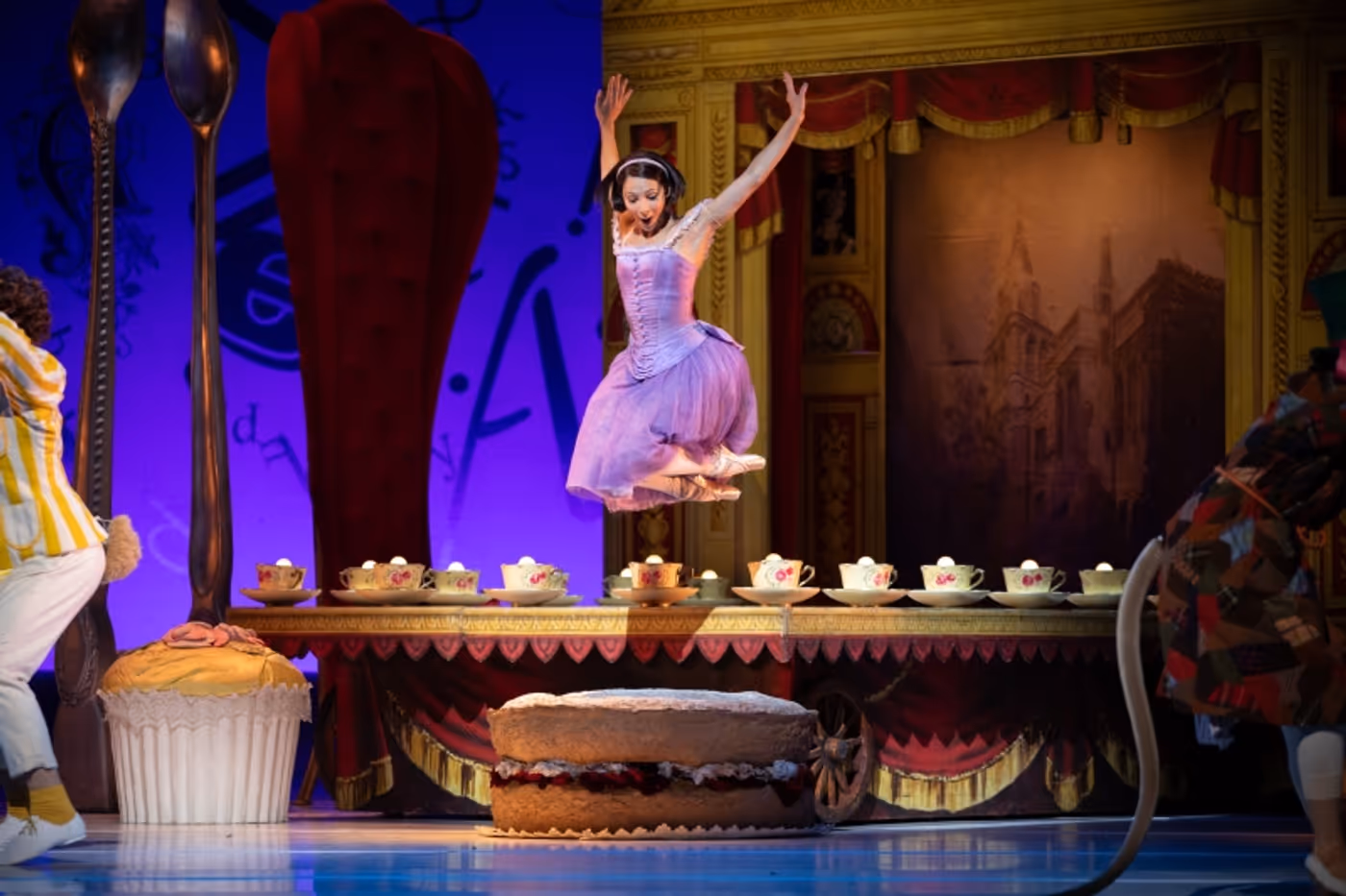 Review: ALICE'S ADVENTURES IN WONDERLAND, Royal Ballet And Opera  Image