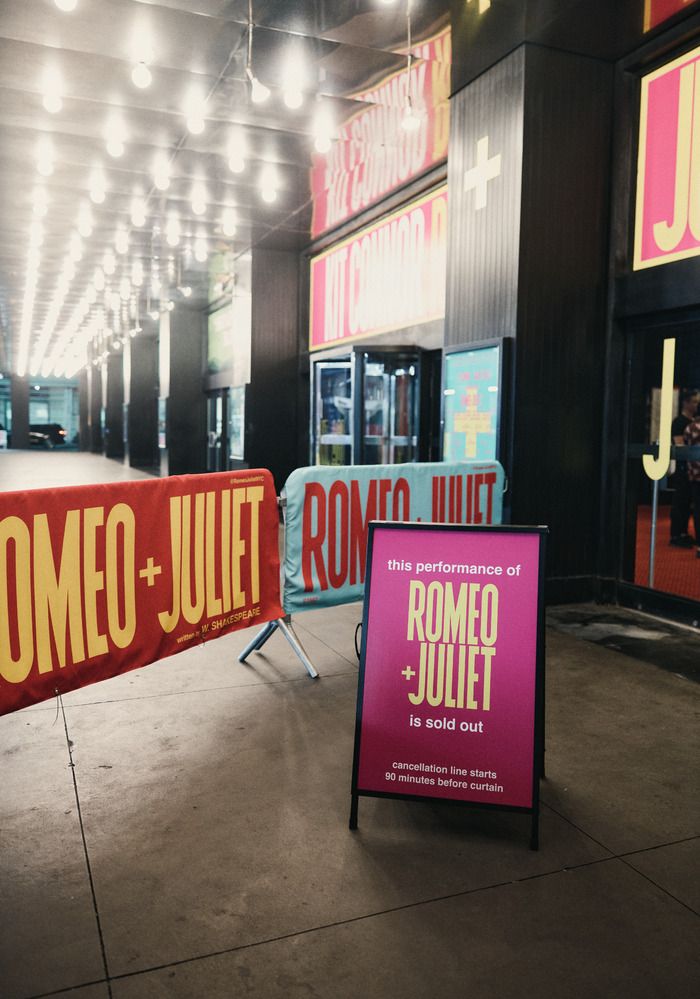 Photos: ROMEO + JULIET First Preview — photo 14 of 42
