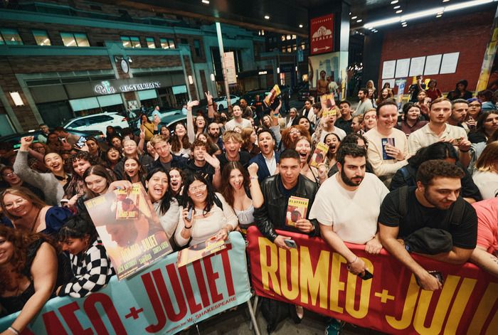 Photos: ROMEO + JULIET First Preview — photo 35 of 42