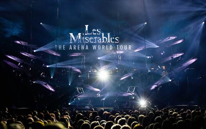 Photos: LES MISERABLES THE ARENA SPECTACULAR Kicks Off World Tour — photo 2 of 8
