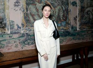 Sydney Lemmon @ BroadwayWorld Sydney Lemmon Photo