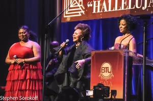 Renée Elise Goldsberry,Leslie Uggams,Gabrielle Rice Photo