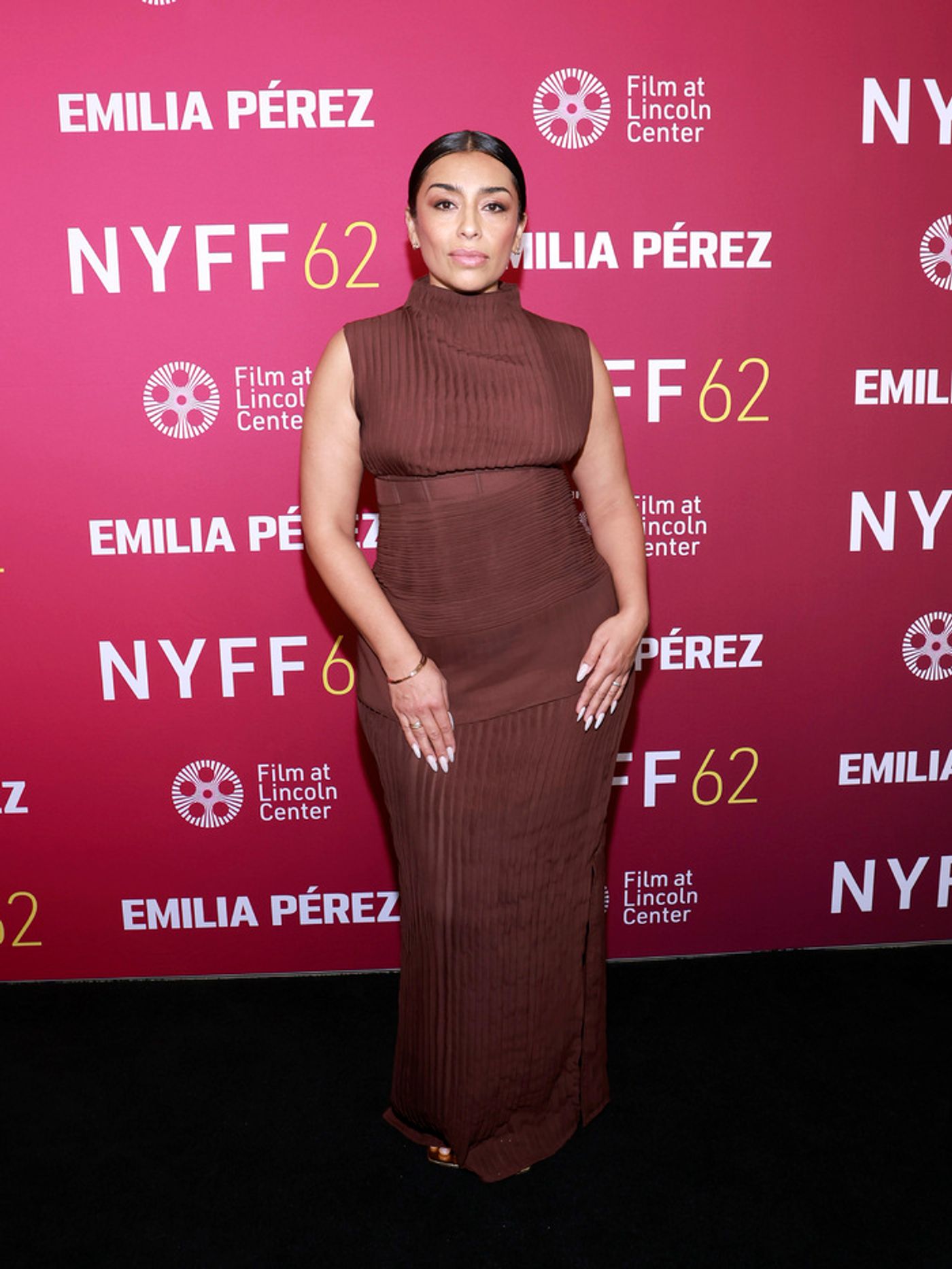 Photos: Selena Gomez, Zoe Saldaña & More Attend New York Screening of EMILIA PEREZ  Image