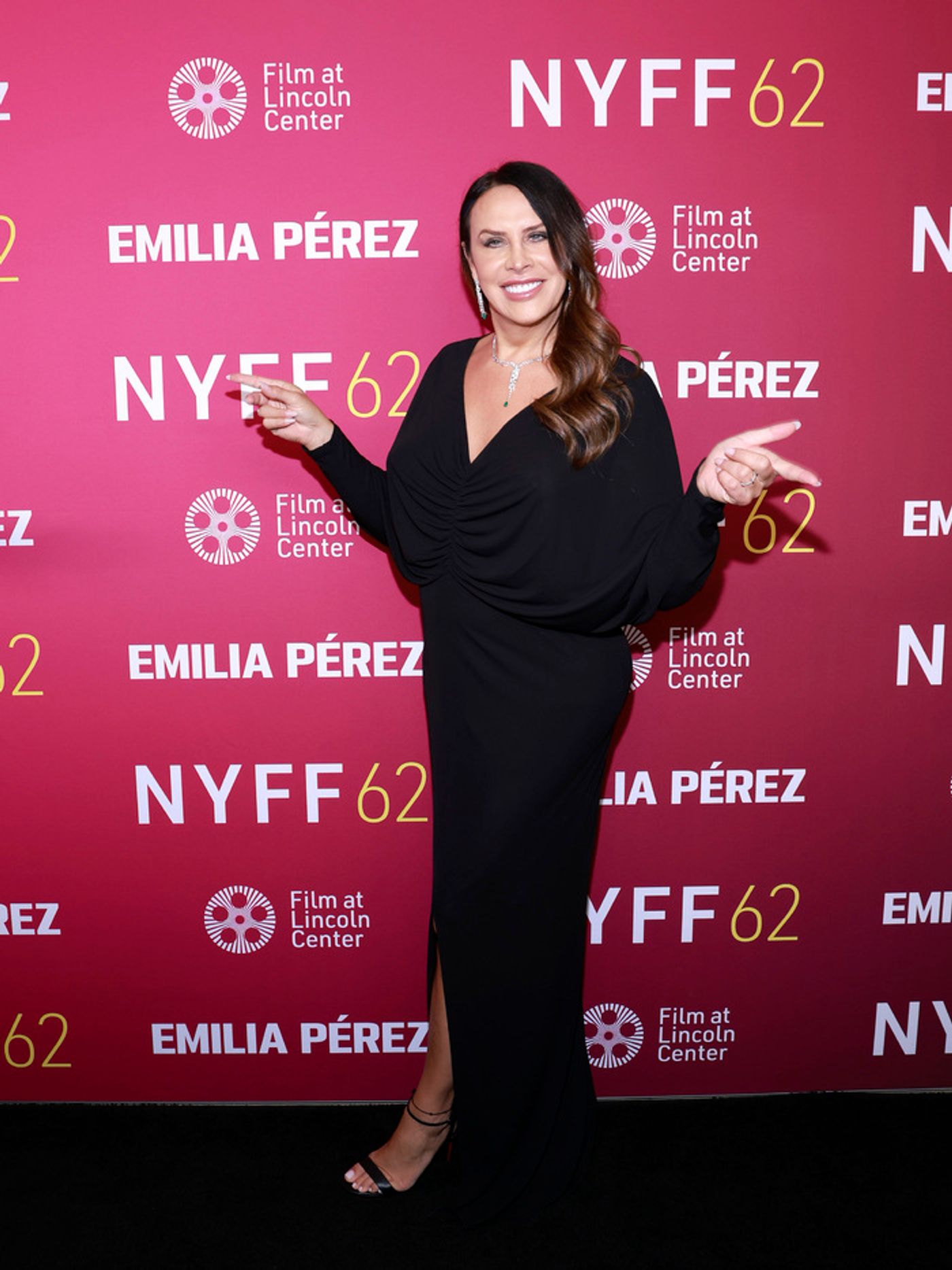 Photos: Selena Gomez, Zoe Saldaña & More Attend New York Screening of EMILIA PEREZ  Image
